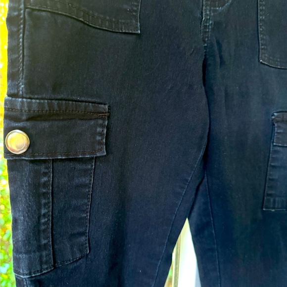 V.I.P. Unisex Dark Blue Cargo Jeans with utility pockets size 7-8. Front snap - Picture 6 of 9